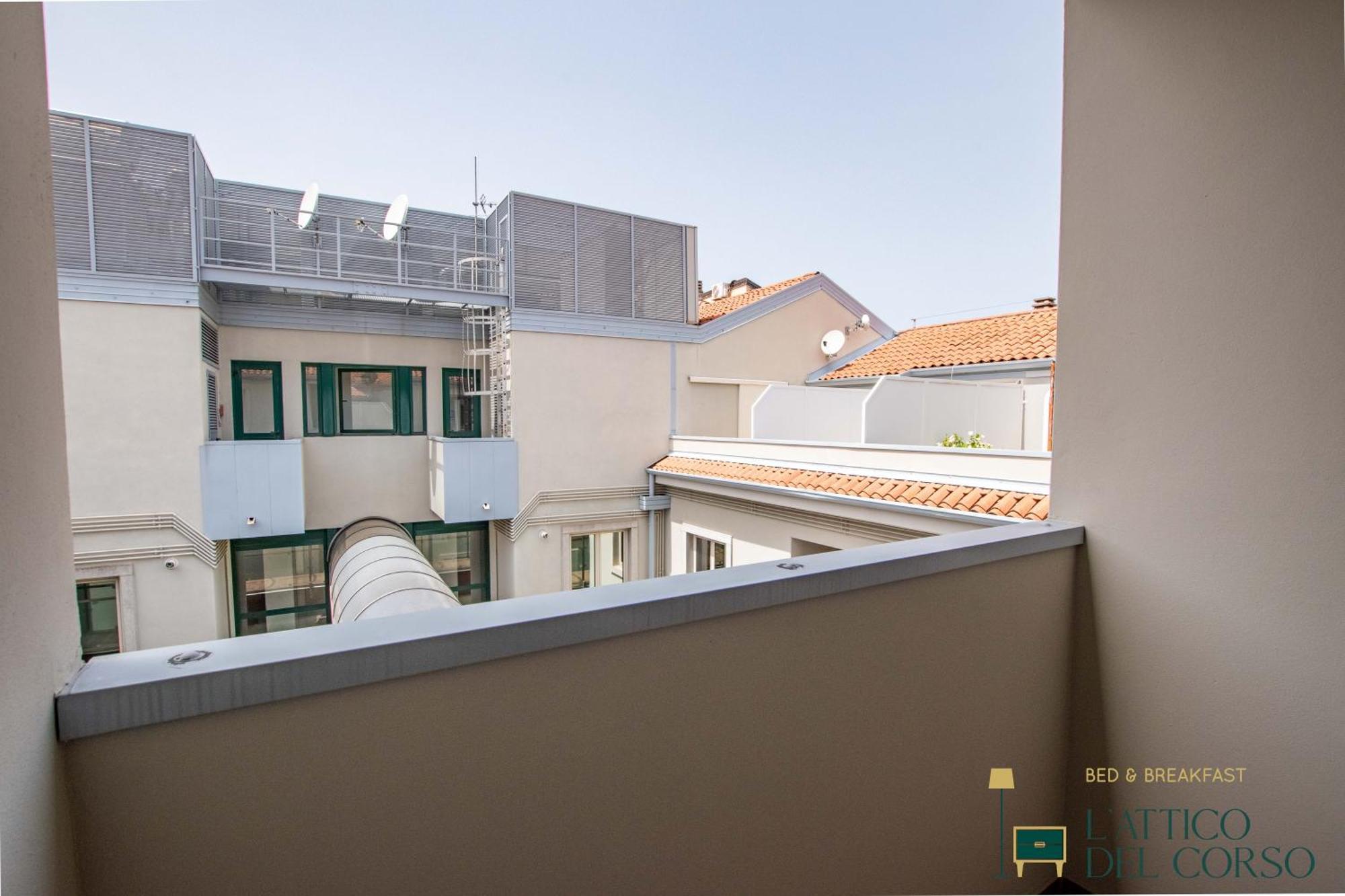 L'Attico Del Corso Apartment Trieste Luaran gambar
